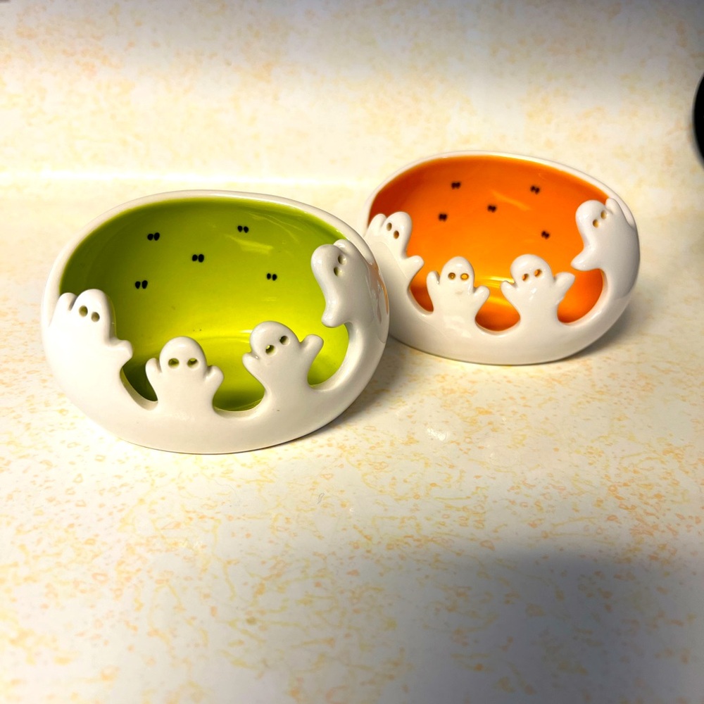 2-ghost votive holders